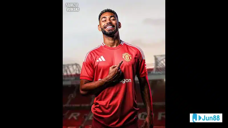 Matheus Cunha nổi bật trên sân cỏ Matheus Cunha nổi bật trên sân cỏ